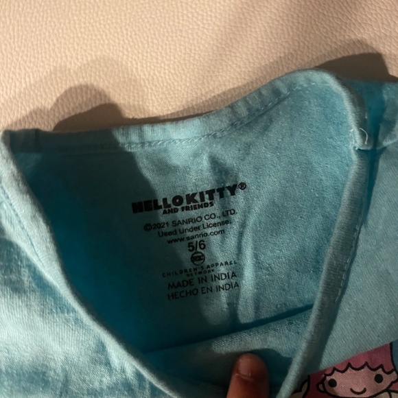 Hello Kitty Vintage Kids 5/6 Sanrio Top Short Sleeve Tee - Picture 3 of 3